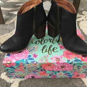 BP - Lance Block Heel Bootie